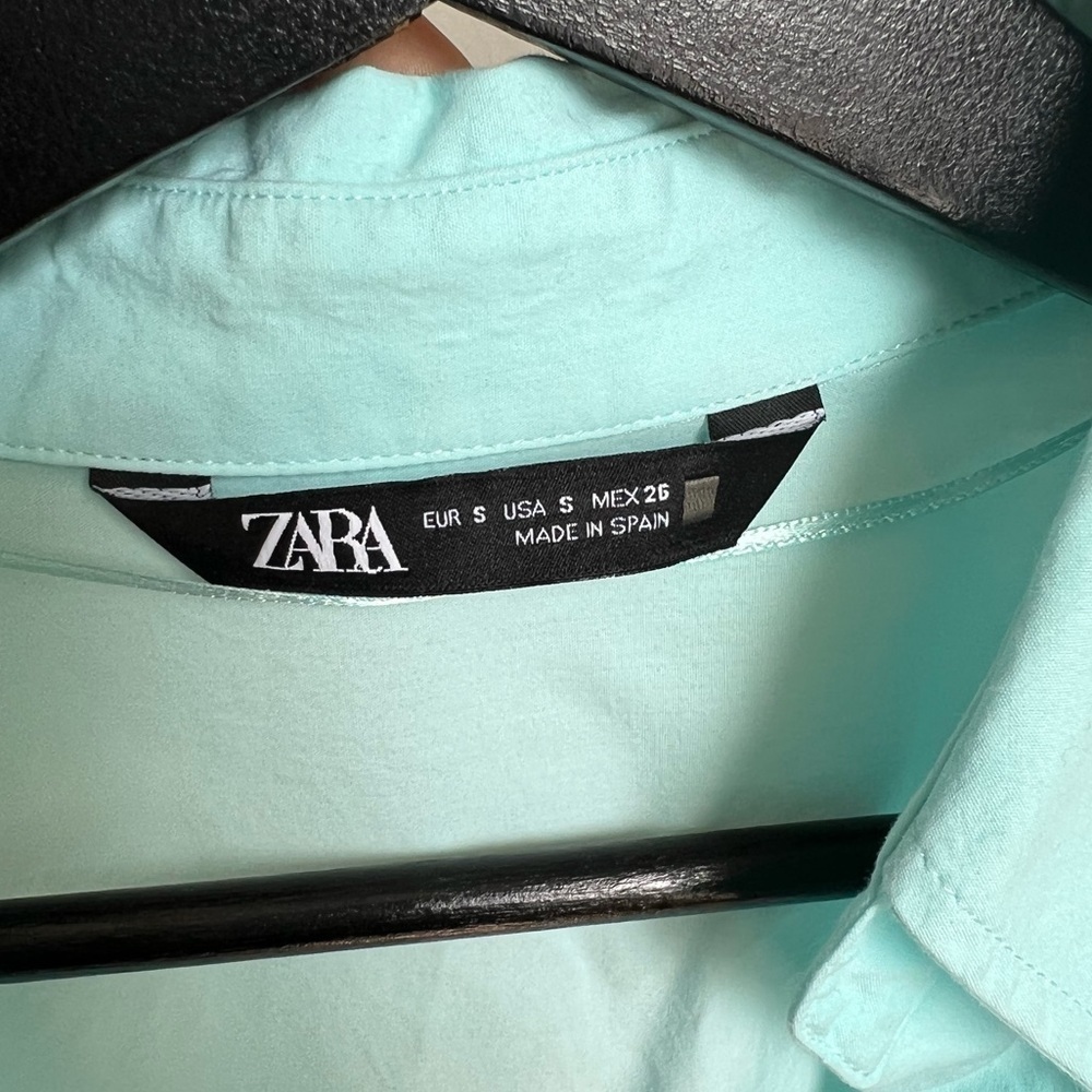 Zara Shirt in Size S - Picture 3 of 3